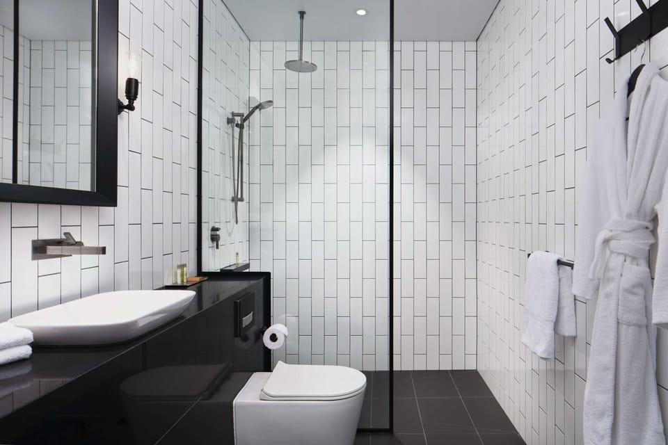 Bathroom shower