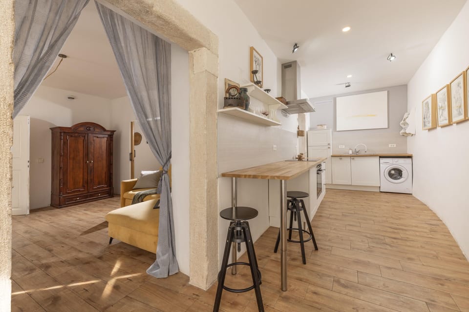 Panoramic Apartment with Jacuzzi (Address: Uz posat 7) | Private kitchen | Espresso maker