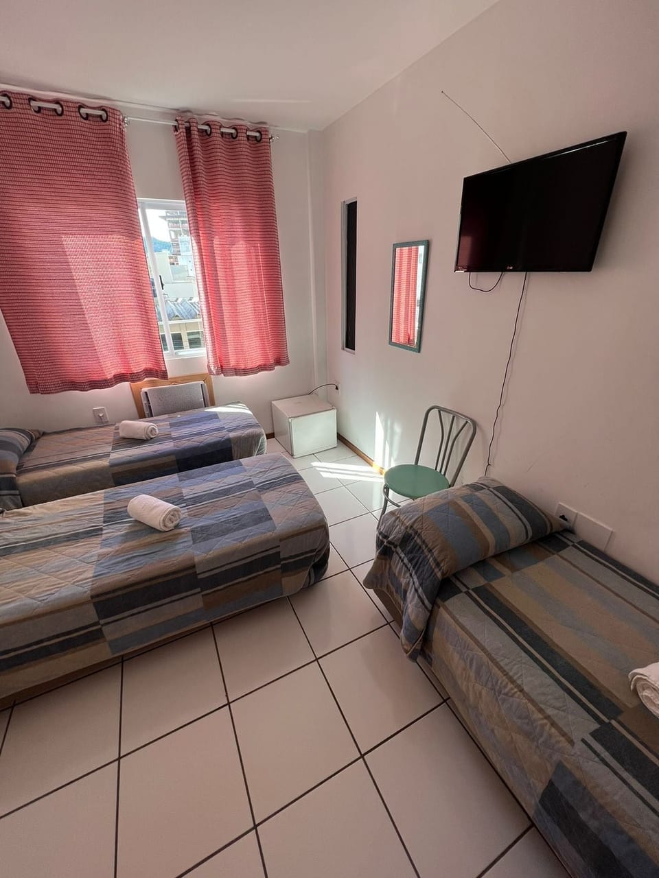 Basic Triple Room, 3 Twin Beds | Free WiFi