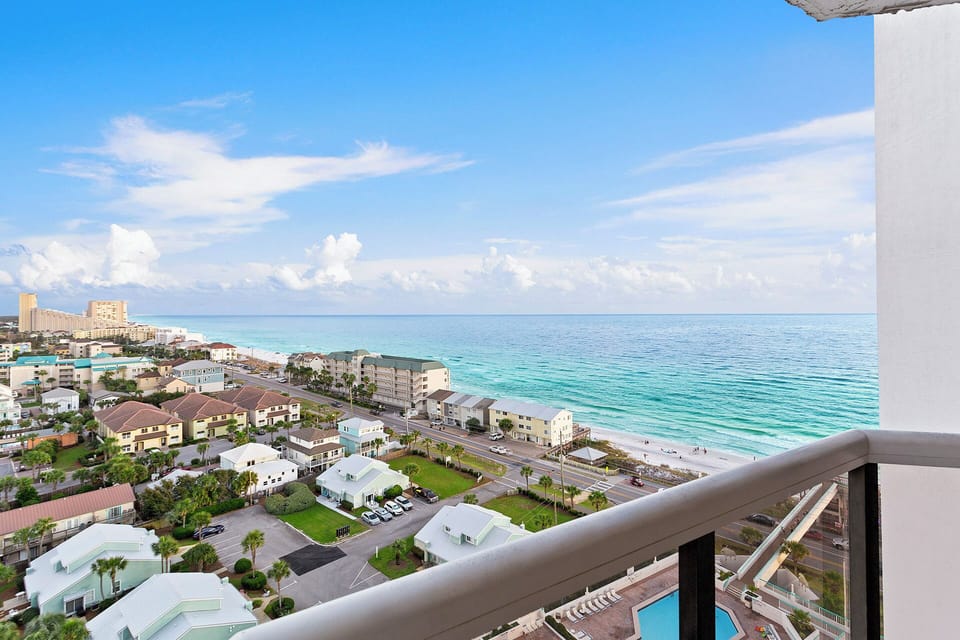 Surfside 1407 Balcony Alt