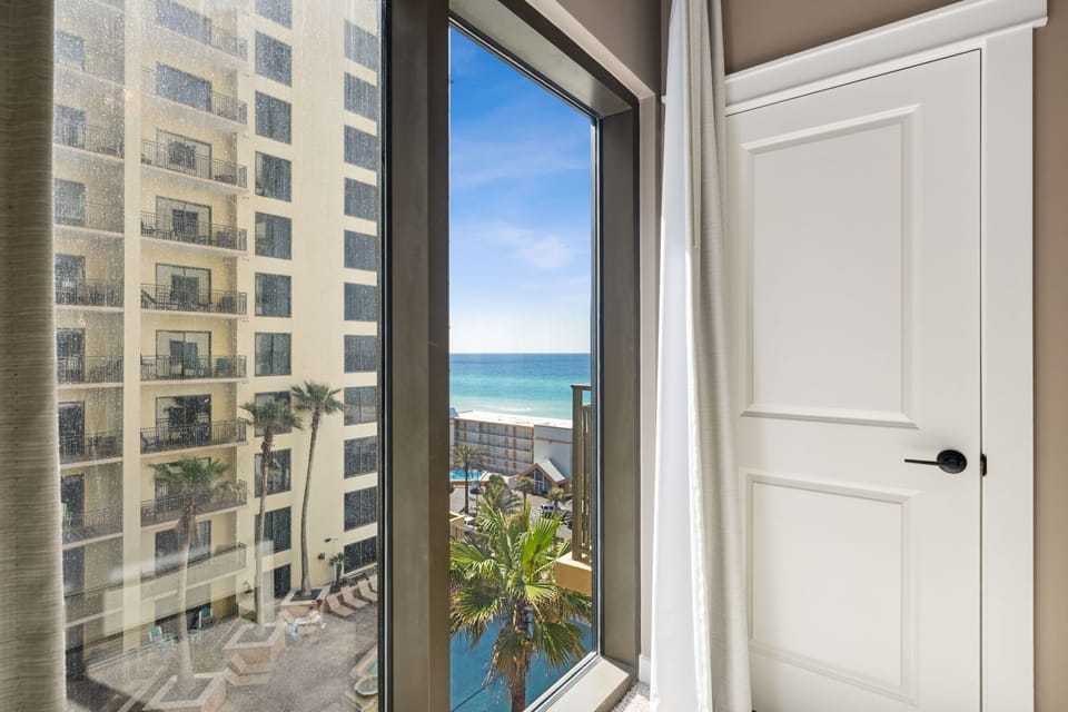 17-web-or-mls-15100-front-beach-rd-808