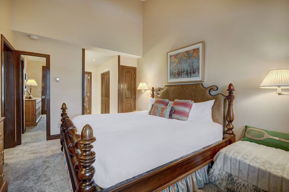 Condo, 2 Bedrooms | 2 bedrooms, iron/ironing board, free WiFi