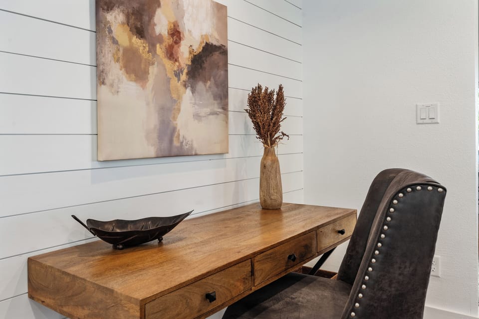 We offer an office nook with strong wi-fi for your use.