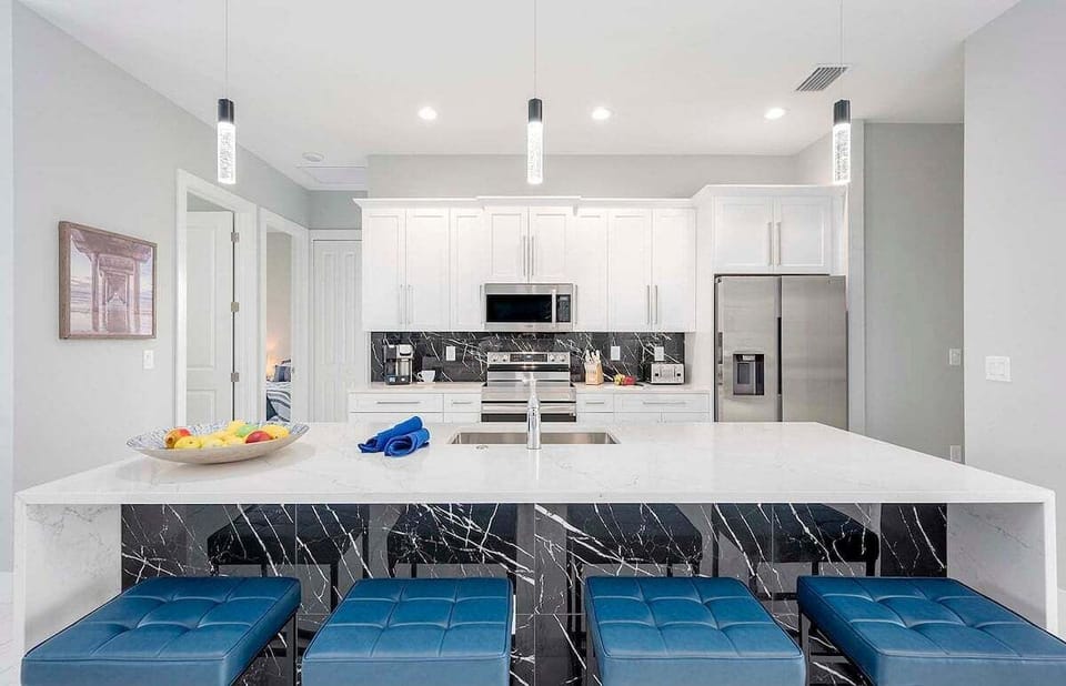 Plenty of Space to Entertain and Hang Out