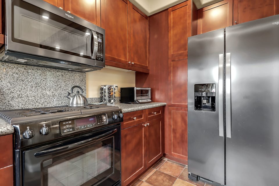 Fully stocked kitchen