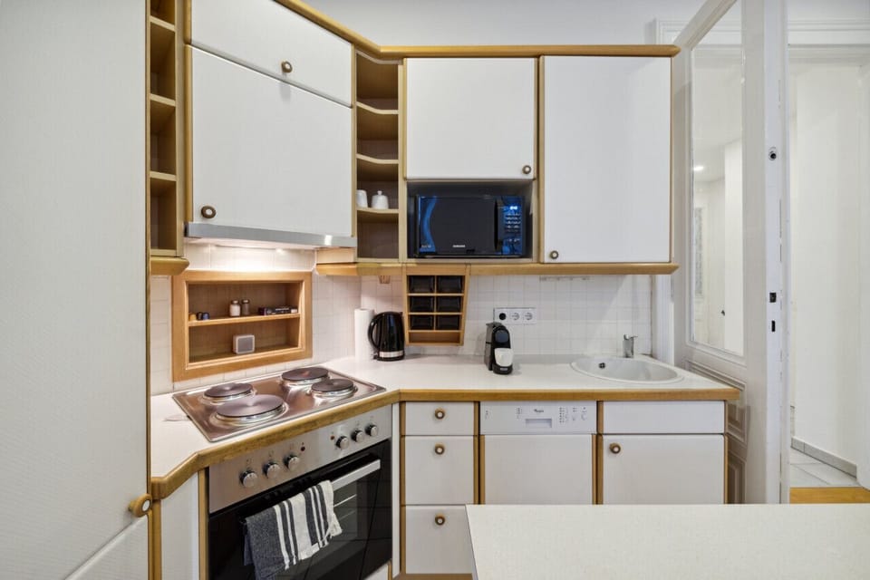 Fully equipped kitchen to realize your creations