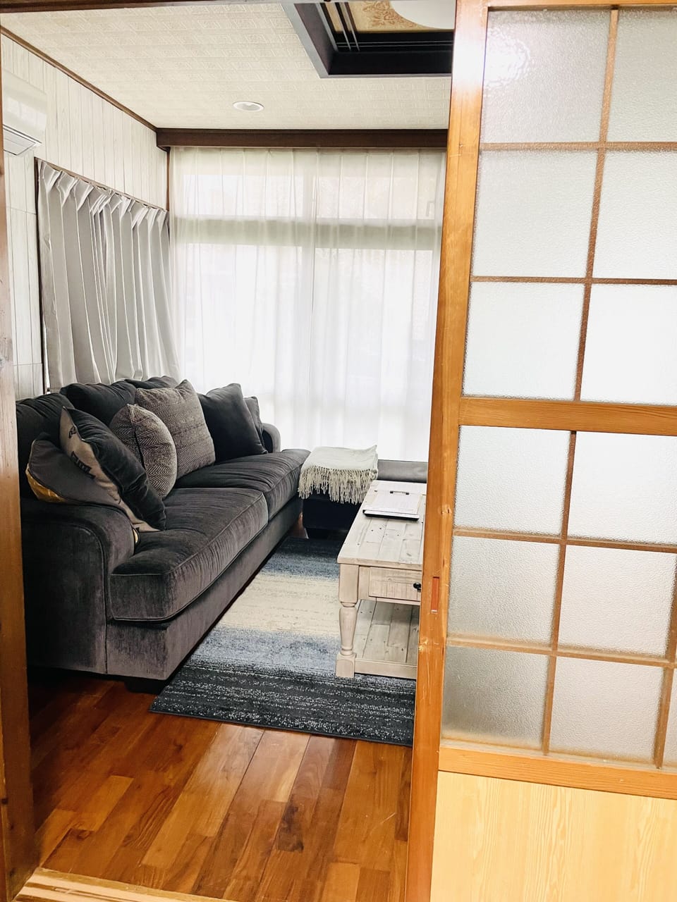 Basic House, 3 Bedrooms, Non Smoking | Living area