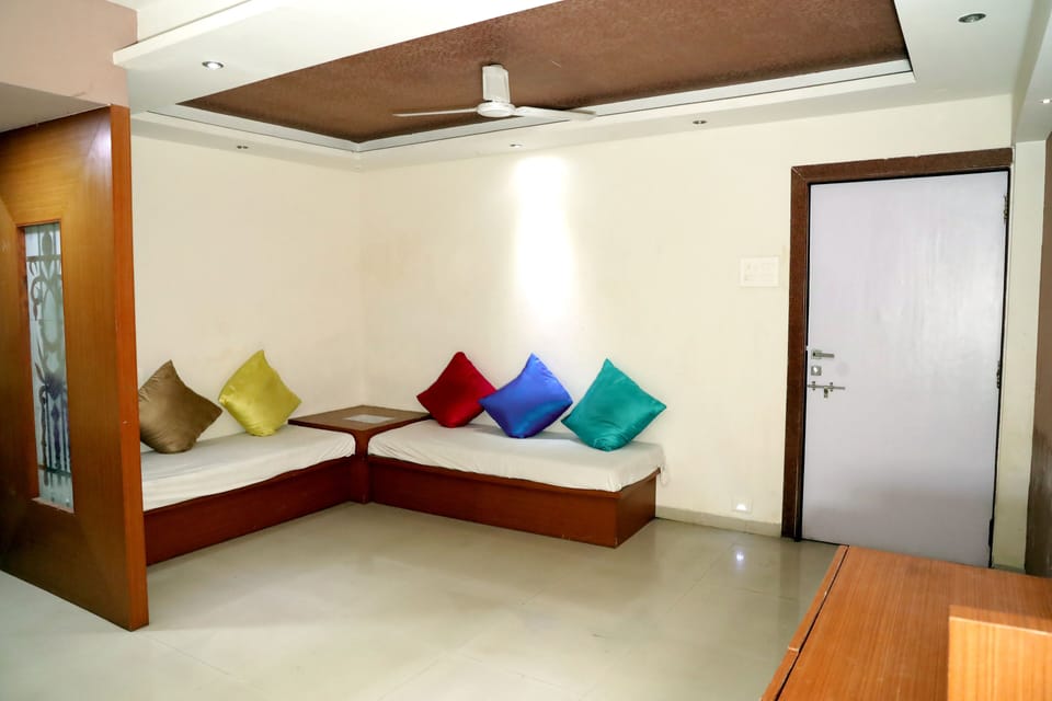 Family Triple Room | Egyptian cotton sheets, premium bedding, down comforters