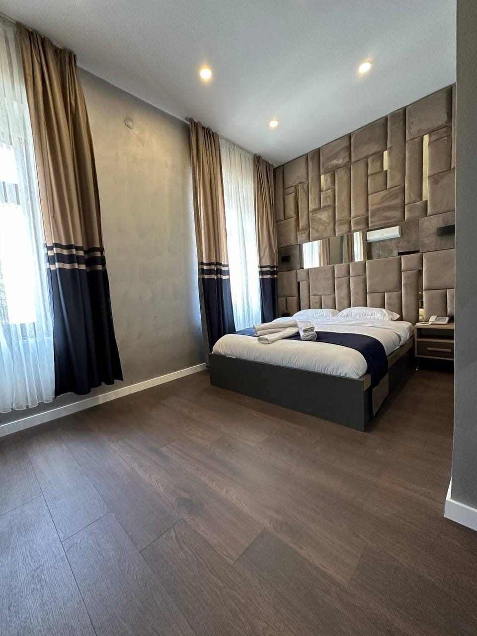 Superior Double Room | Egyptian cotton sheets, premium bedding, pillowtop beds