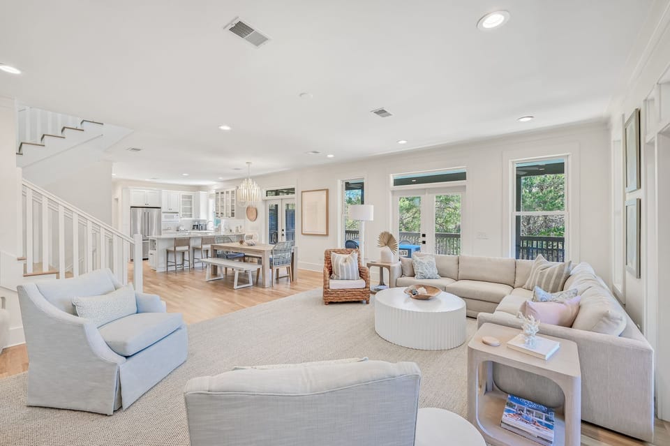 48 Geoff Wilder - Seacrest Beach - Second Floor - Living Area