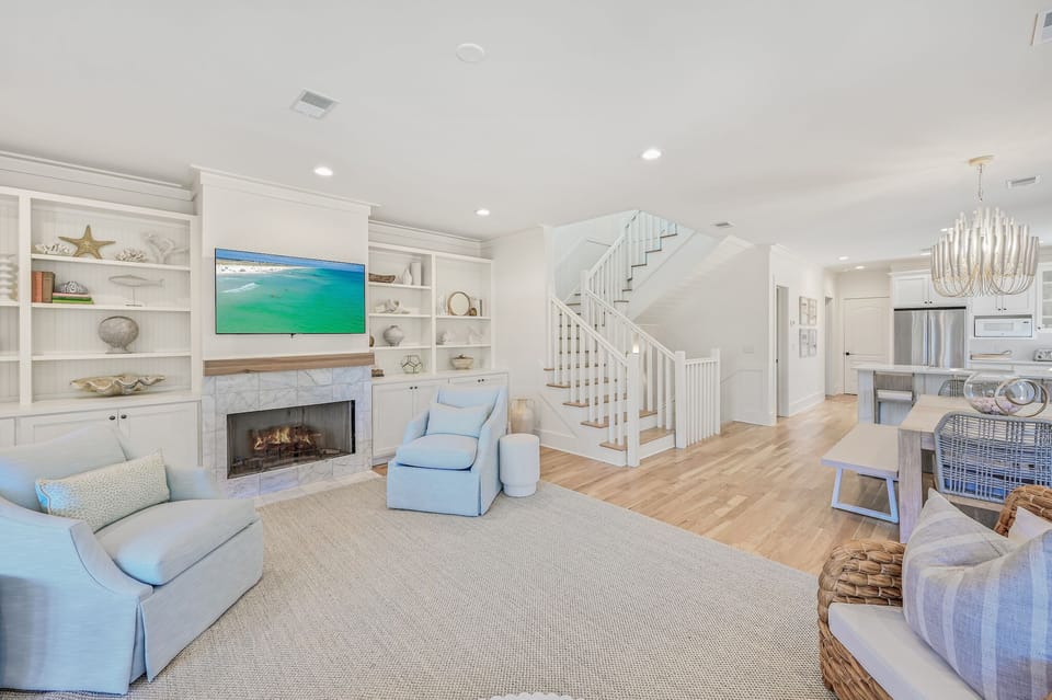 48 Geoff Wilder - Seacrest Beach - Second Floor - Living Area