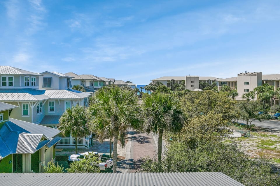 48 Geoff Wilder - Seacrest Beach - Balcony View