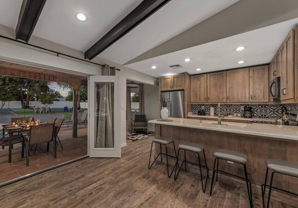 Large Open Kitchen