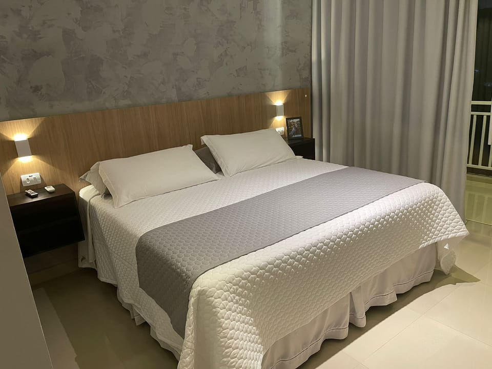 Deluxe Double Room, 1 King Bed, Pool View | Free WiFi