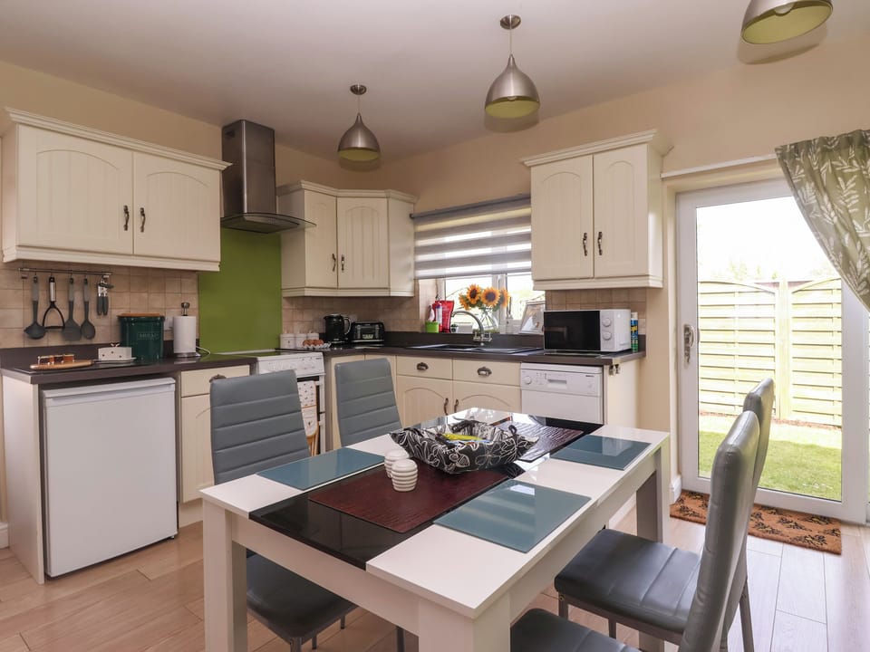Fridge, dishwasher, electric kettle, toaster