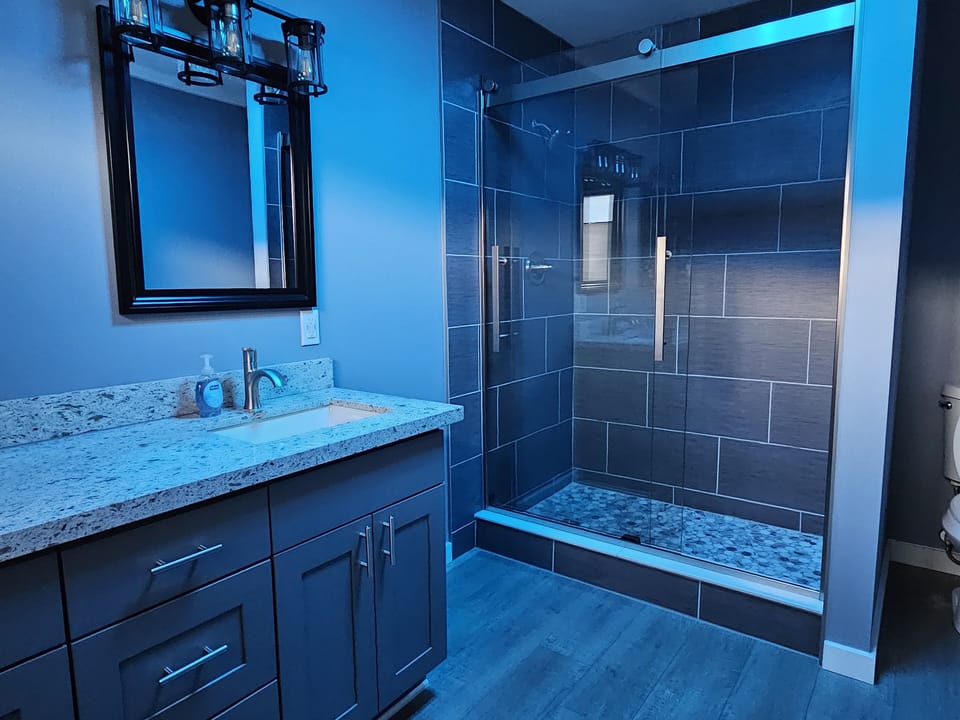 Can even change the lighting to fit your mood. (over 20 colors) 
