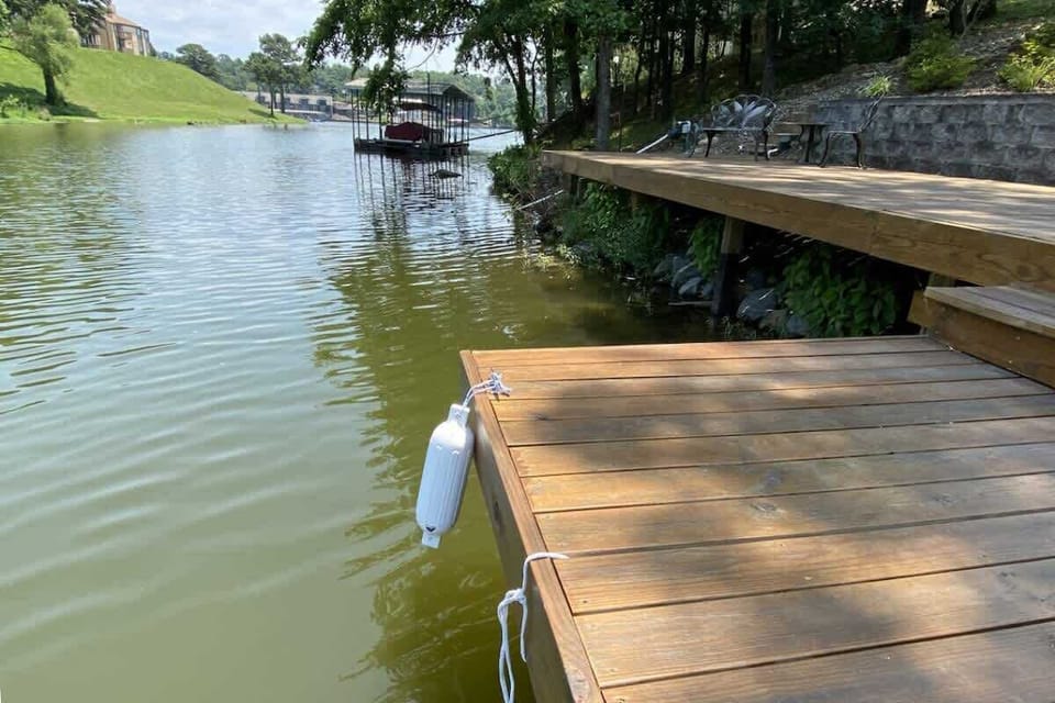 Dock