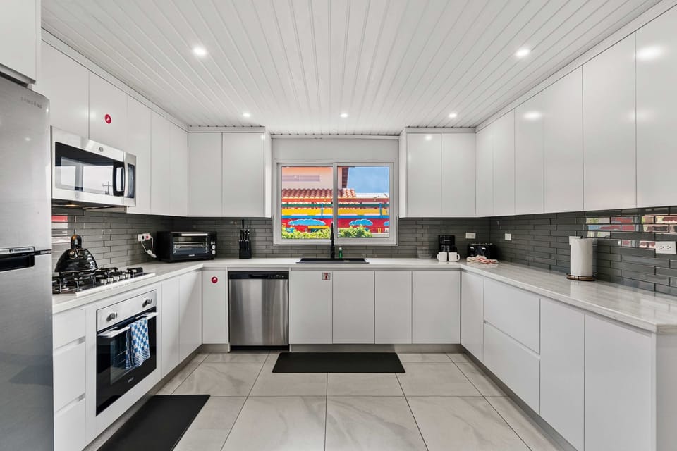 House (5 Bedrooms) | Property amenity