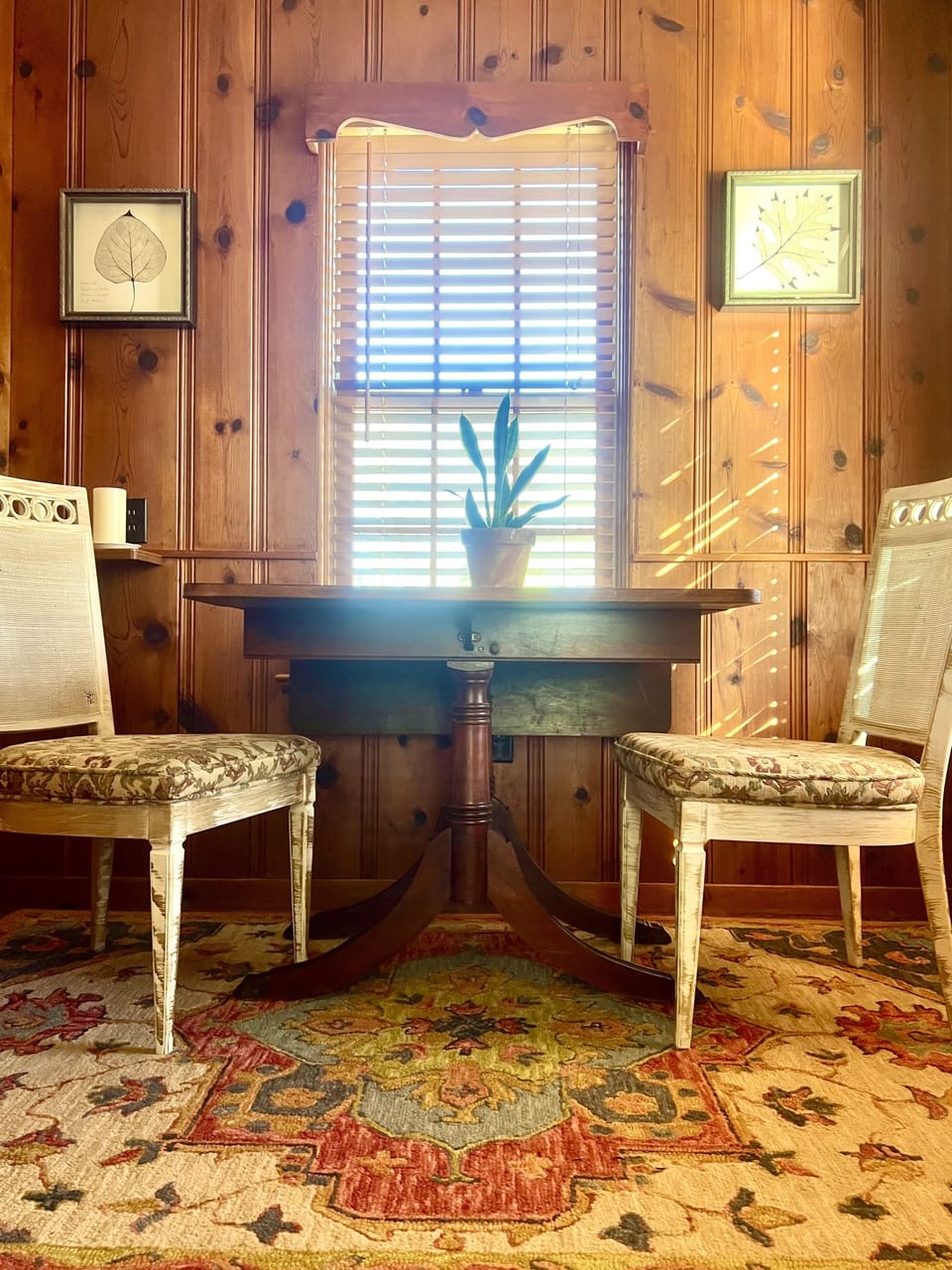 Breakfast nook just off the kitchen