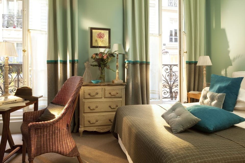 Premium bedding, pillowtop beds, minibar, in-room safe