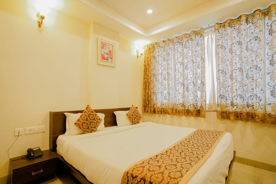 Deluxe Double Room | Premium bedding, free WiFi, bed sheets