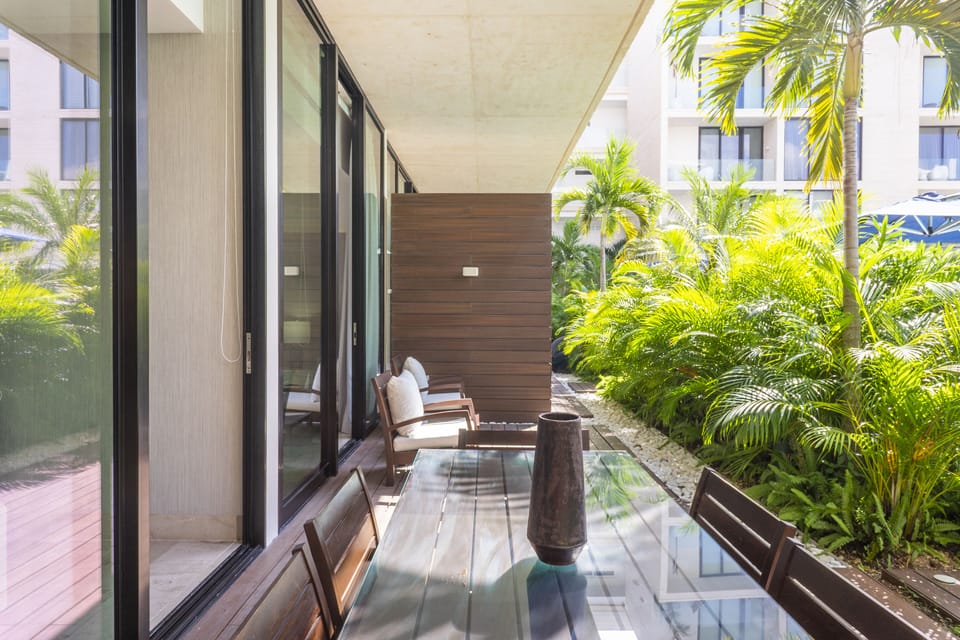 Sundeck