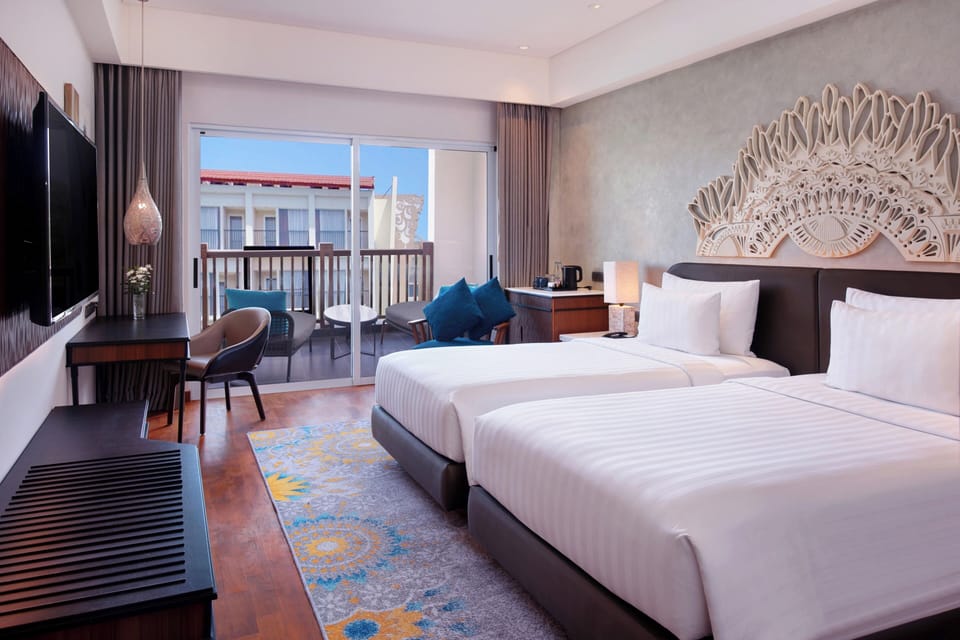 Deluxe Twin Room, 2 Twin Beds | In-room safe, desk, laptop workspace, iron/ironing board