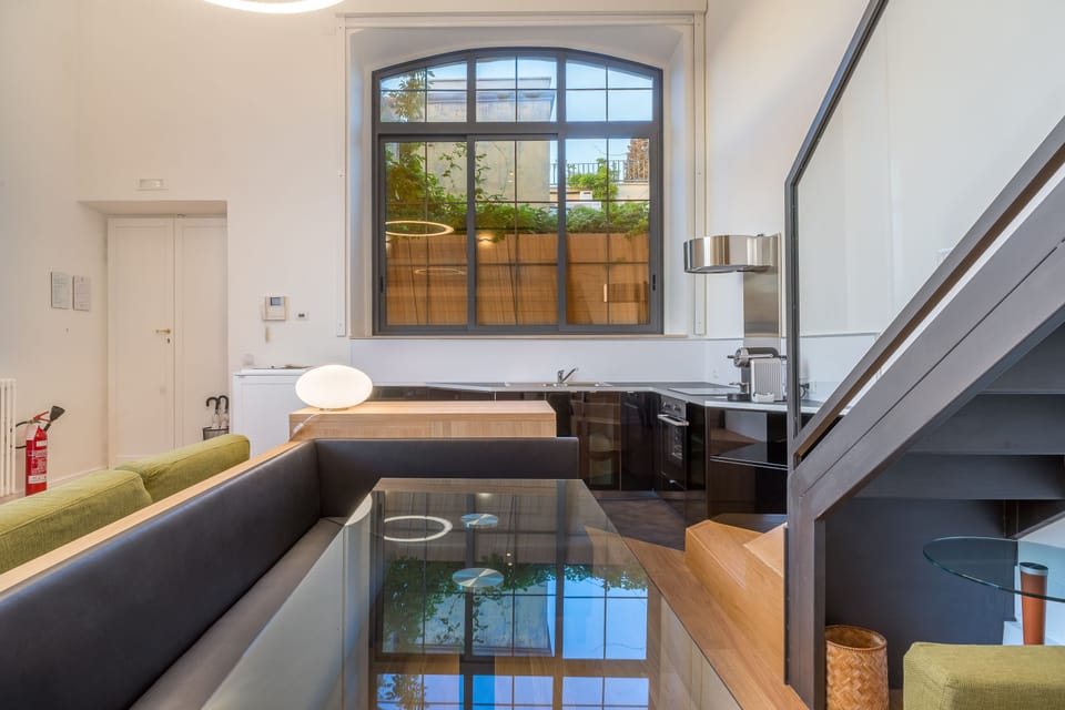 City Studio, Annex Building (Via Margutta, 33) | Living room | 26-inch LCD TV with satellite channels, TV