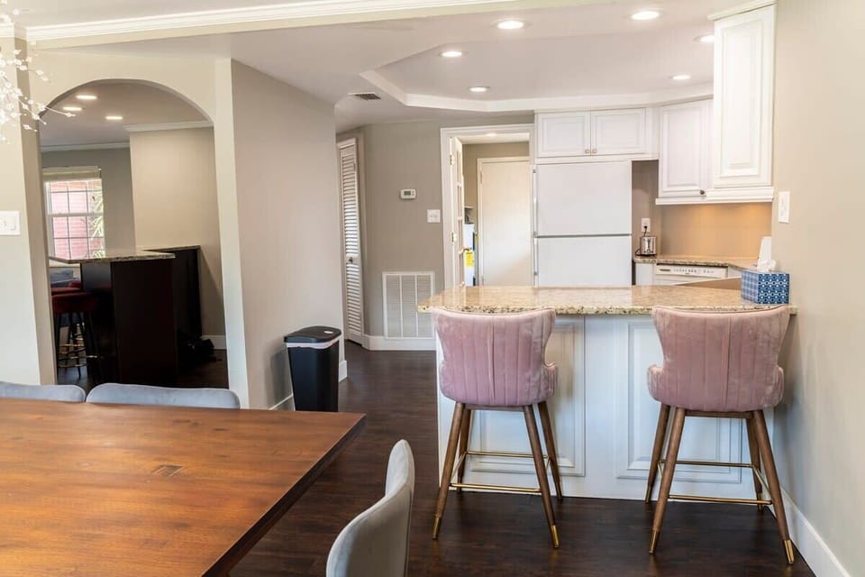 Kitchen Bar