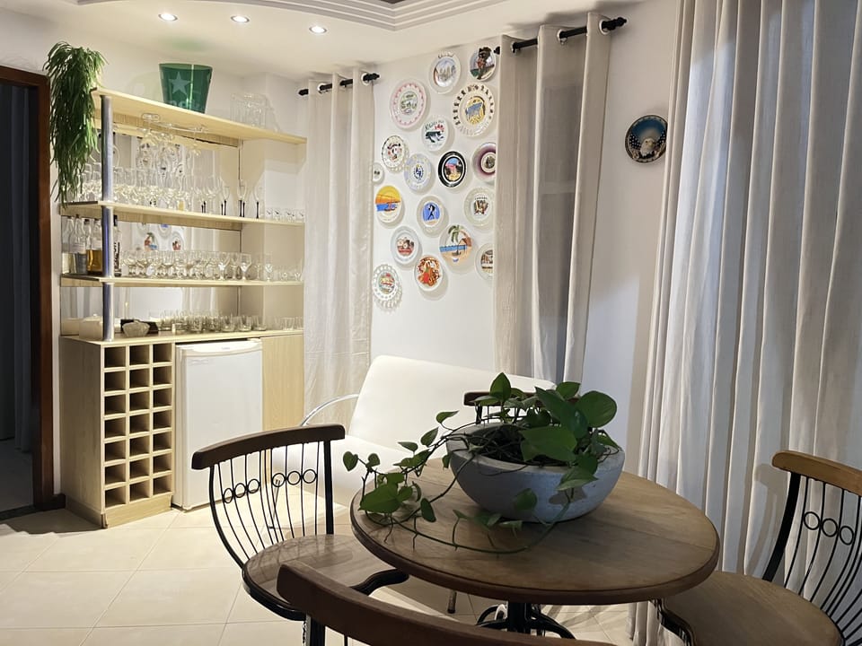 Deluxe Apartment | Living area