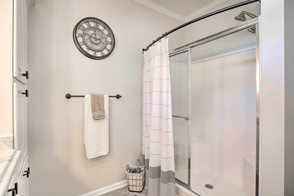 Guest Room 1 ensuite with large, walk-in shower. 