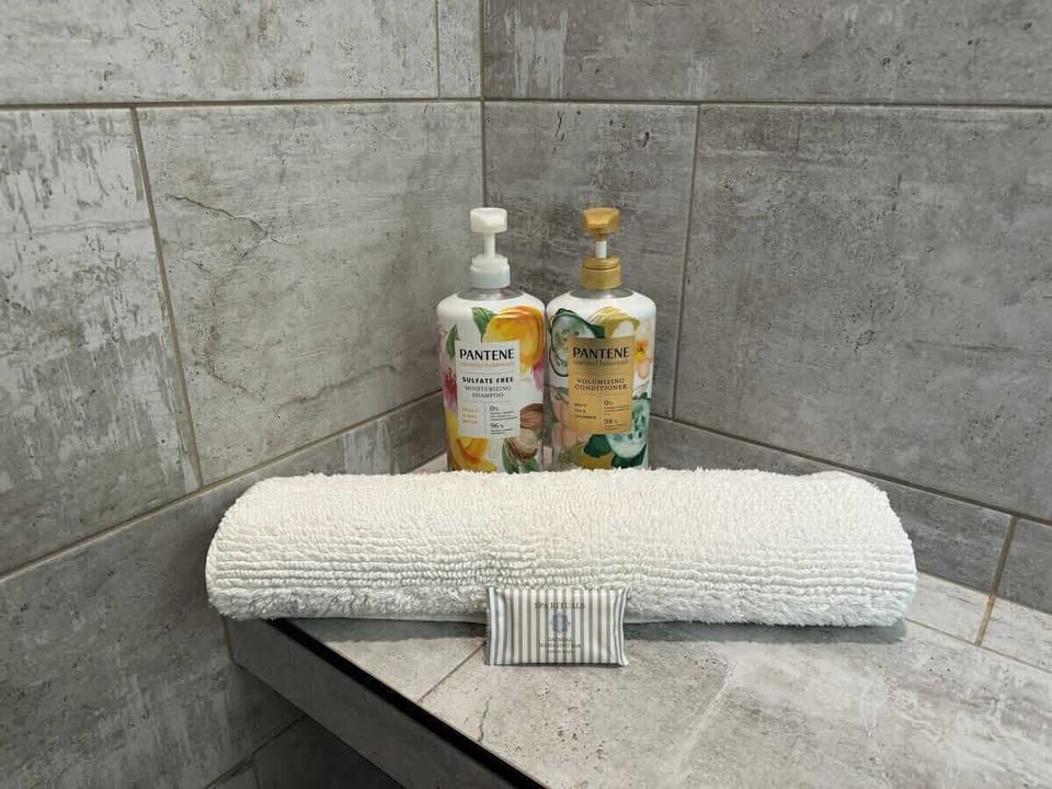 Bathroom amenities