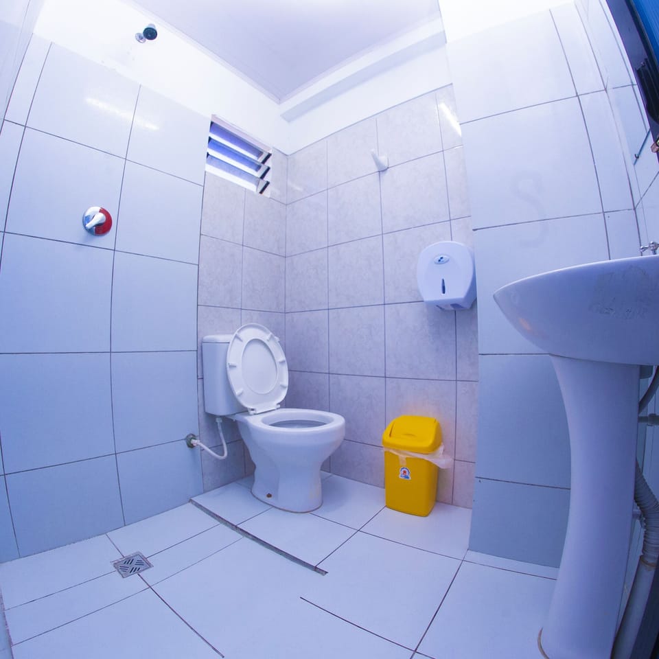 Family Triple Room | Free WiFi, bed sheets