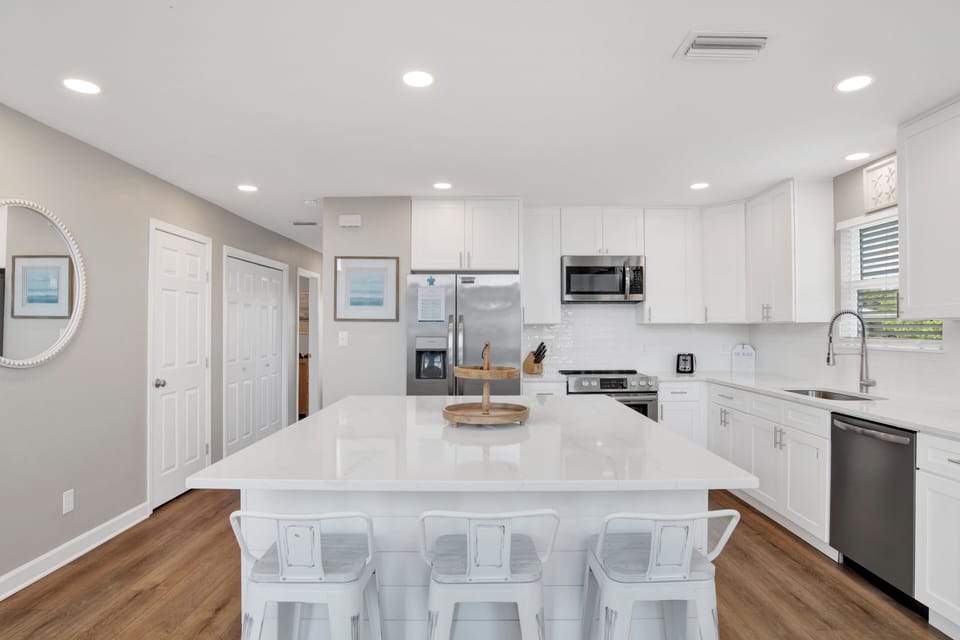 Additional seating at the large kitchen island