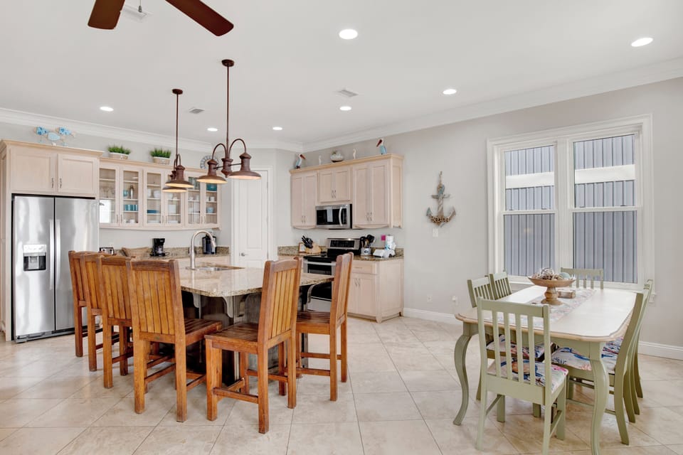 Stainless steel appliances and granite counter tops