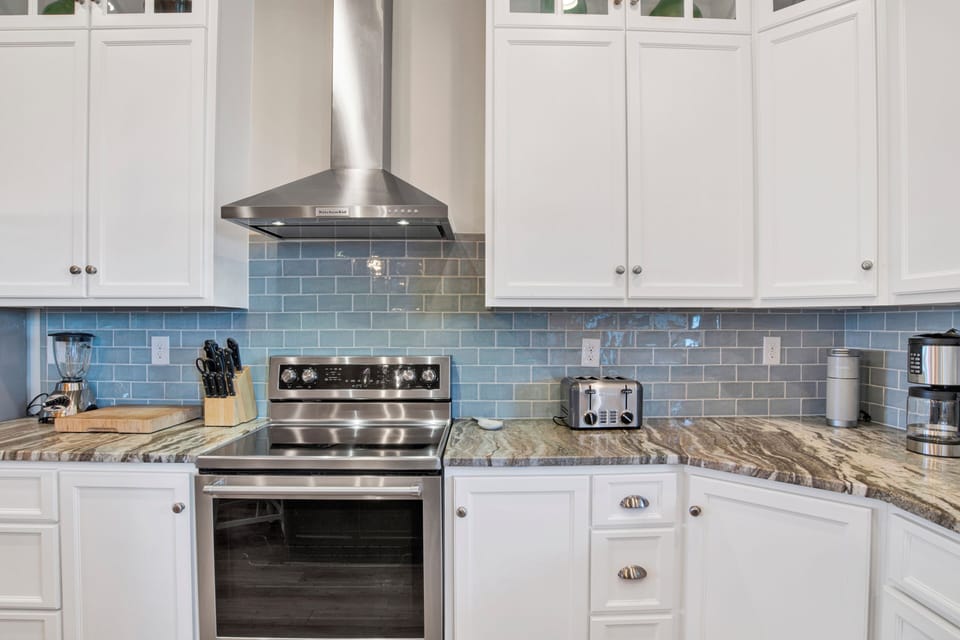 Fully equipped kitchen