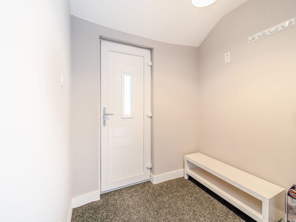 Double bedroom | Buttercup Apartment - Fresh as a Daisy Apartments, Bridlington