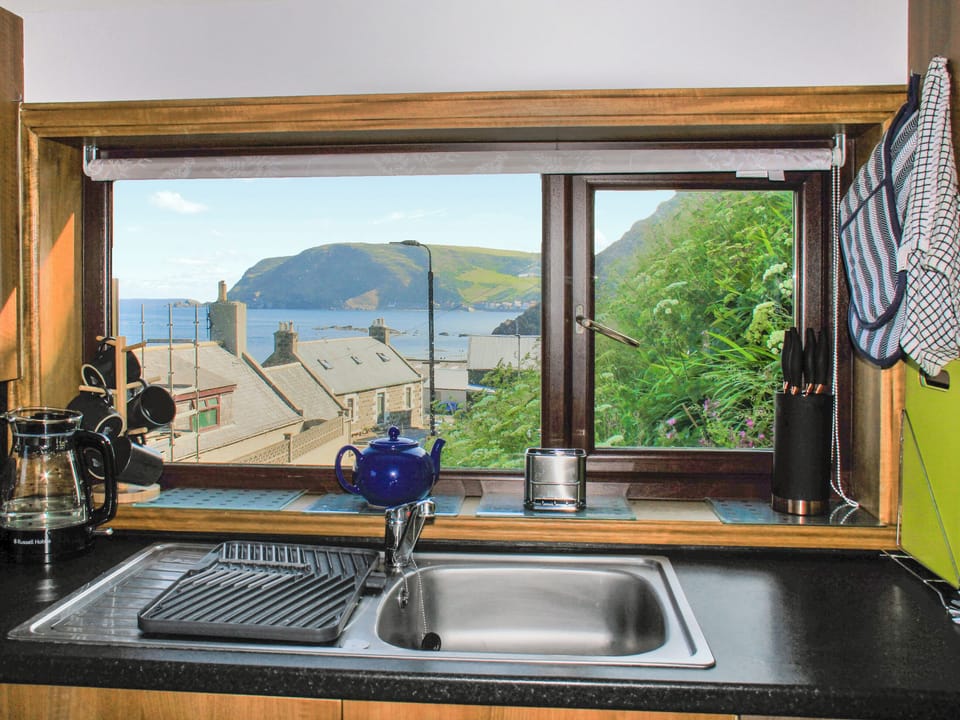 Kitchen/diner | Harbour Road, Gardenstown, near Banff