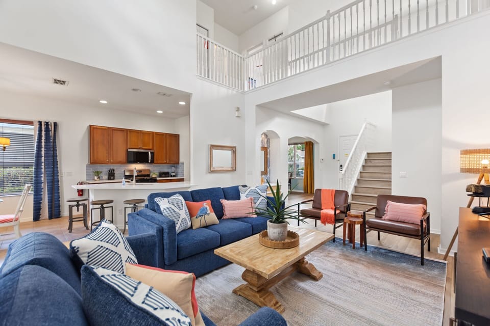 Villa, 5 Bedrooms | Living area | Smart TV