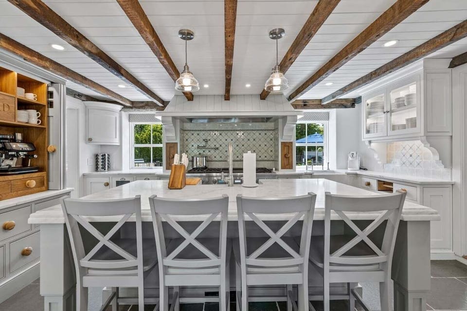 Counter seating