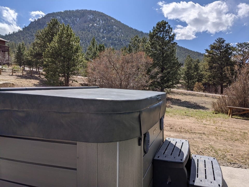 Cabin, 1 Bedroom | Outdoor spa tub