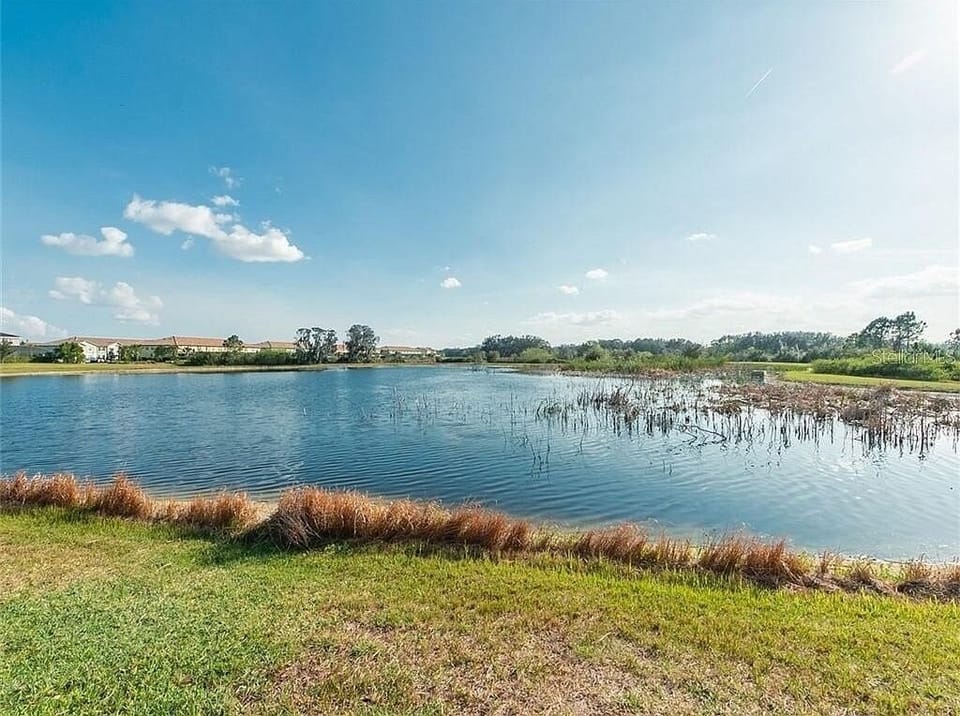 Villa, 6 Bedrooms | Property grounds