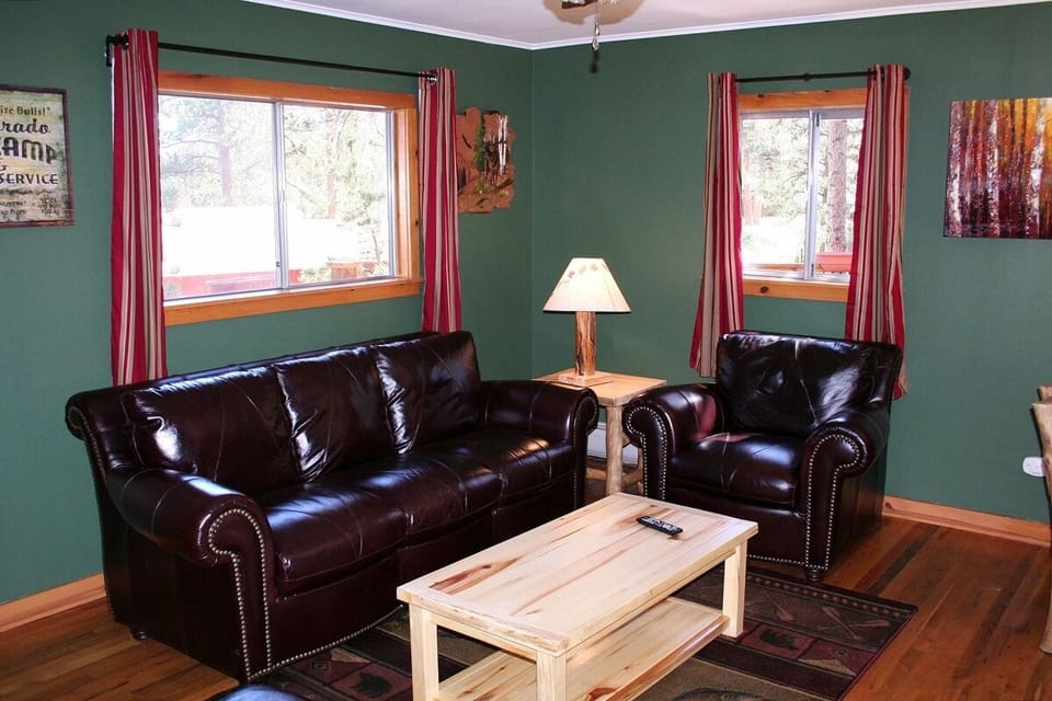 Cabin, 3 Bedrooms | Interior