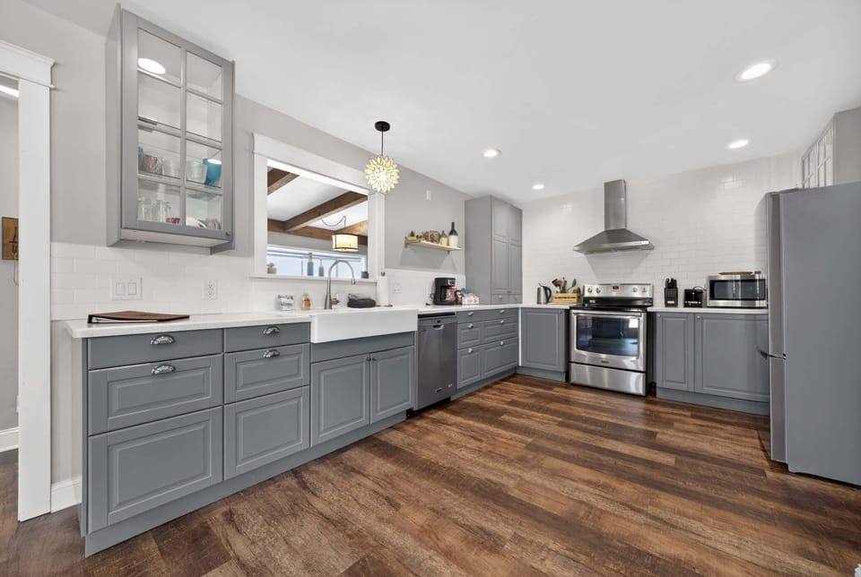Large Kitchen with beautiful farmhouse sink