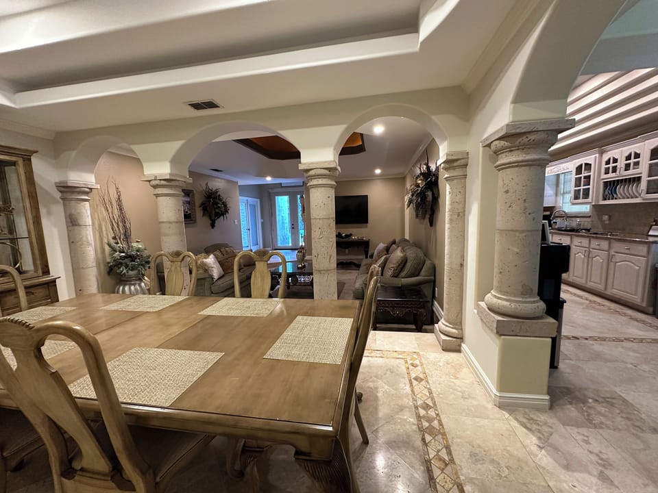 Diner Area 