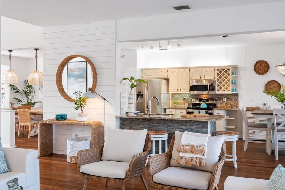 View in to the kitchen from family room