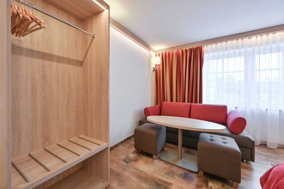 Classic Quadruple Room (shared room) | In-room safe, free WiFi, bed sheets