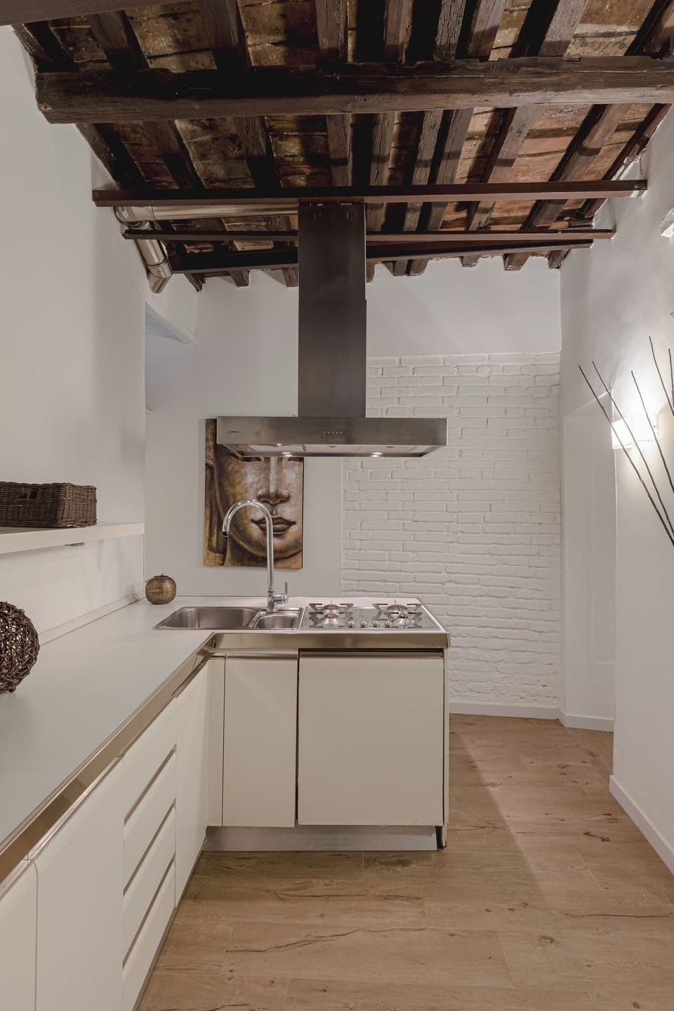 Luxury Apartment | Private kitchen | Full-size fridge, microwave, oven, stovetop