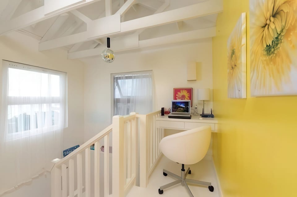 House, 5 Bedrooms | Interior