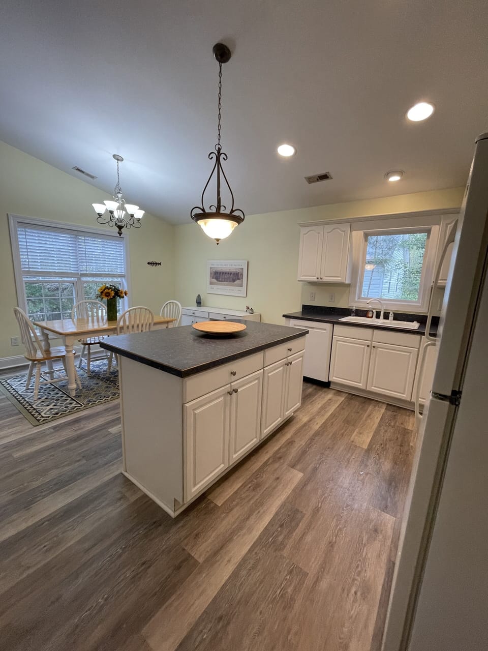 Kitchen and dining area
